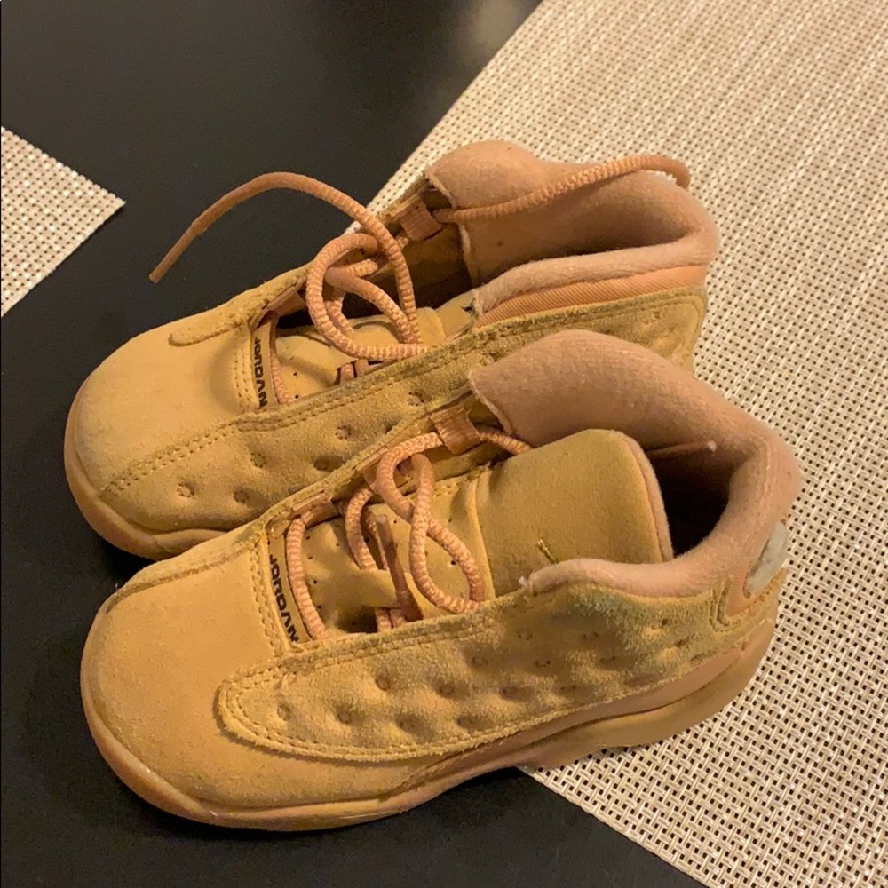 Jordan 13 .